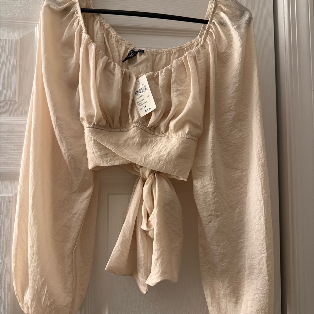 Elegant Cream Satin Top - Picture 5 of 8